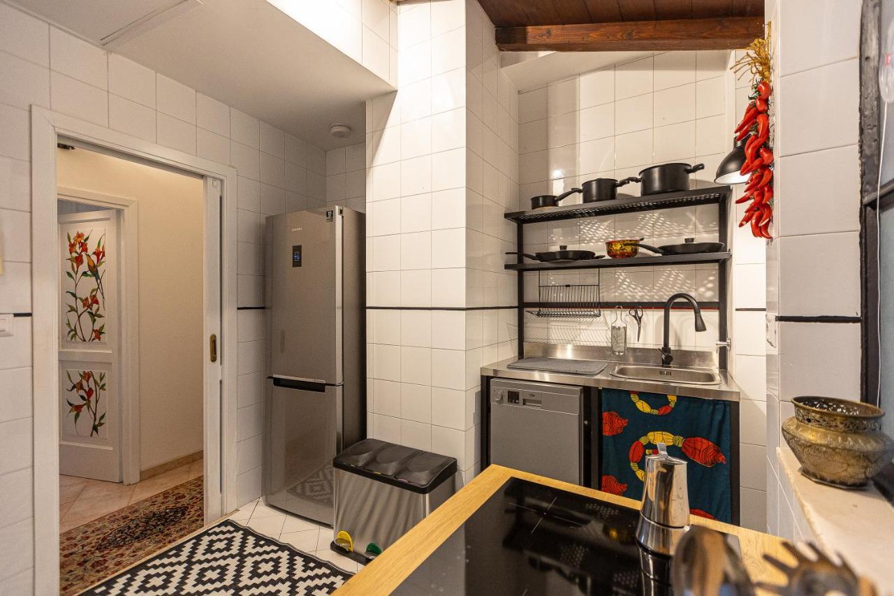 Amazing Historical Apartment - Jewish Ghetto Рим Экстерьер фото