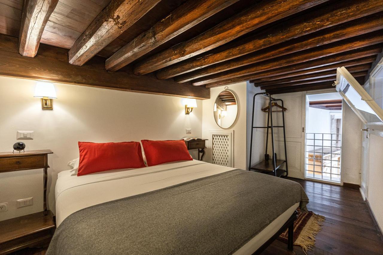 Amazing Historical Apartment - Jewish Ghetto Рим Экстерьер фото