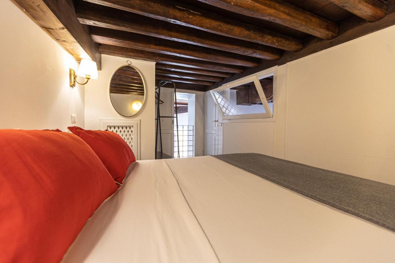 Amazing Historical Apartment - Jewish Ghetto Рим Экстерьер фото